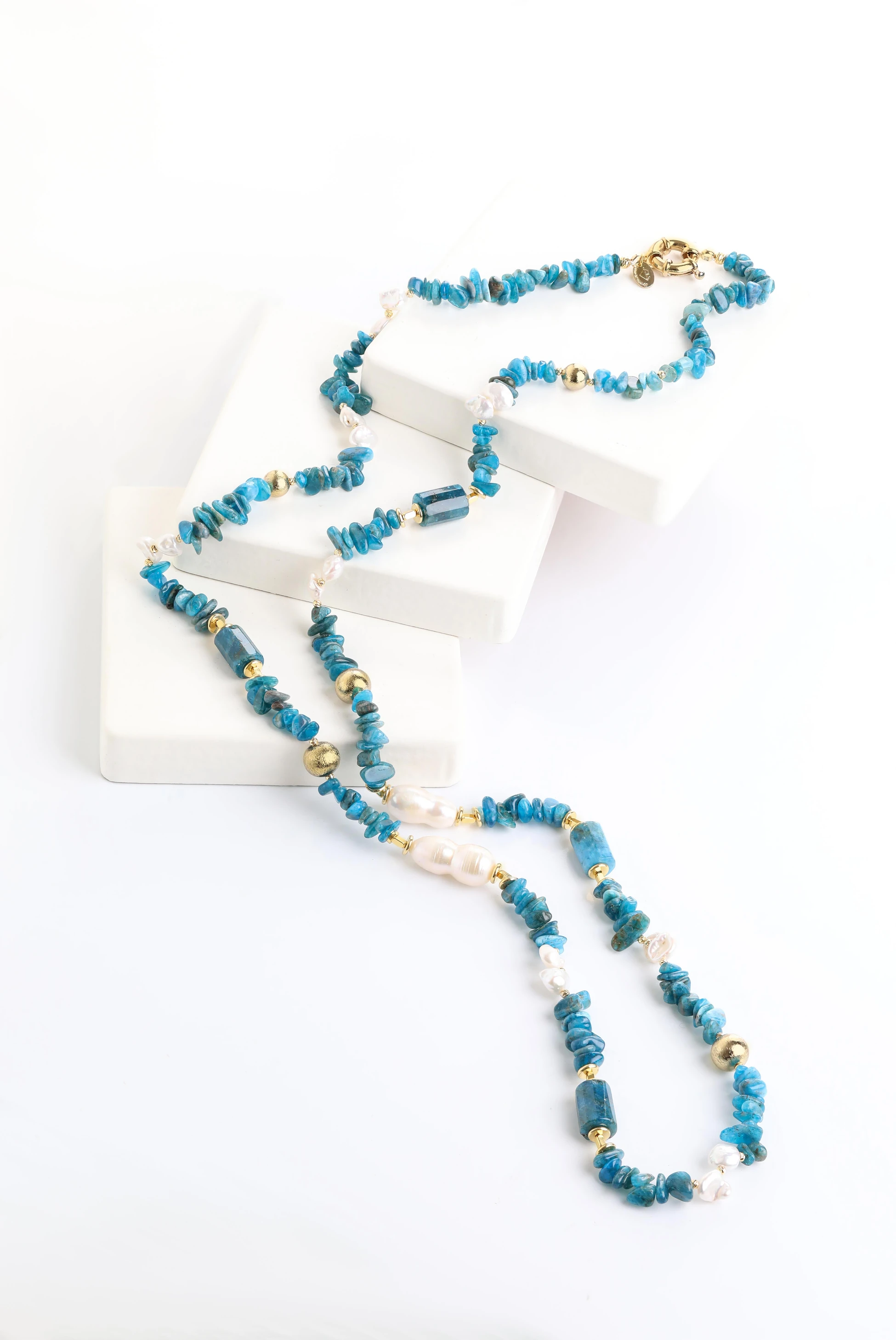 Apatit Taşı Barok İncili Kolye