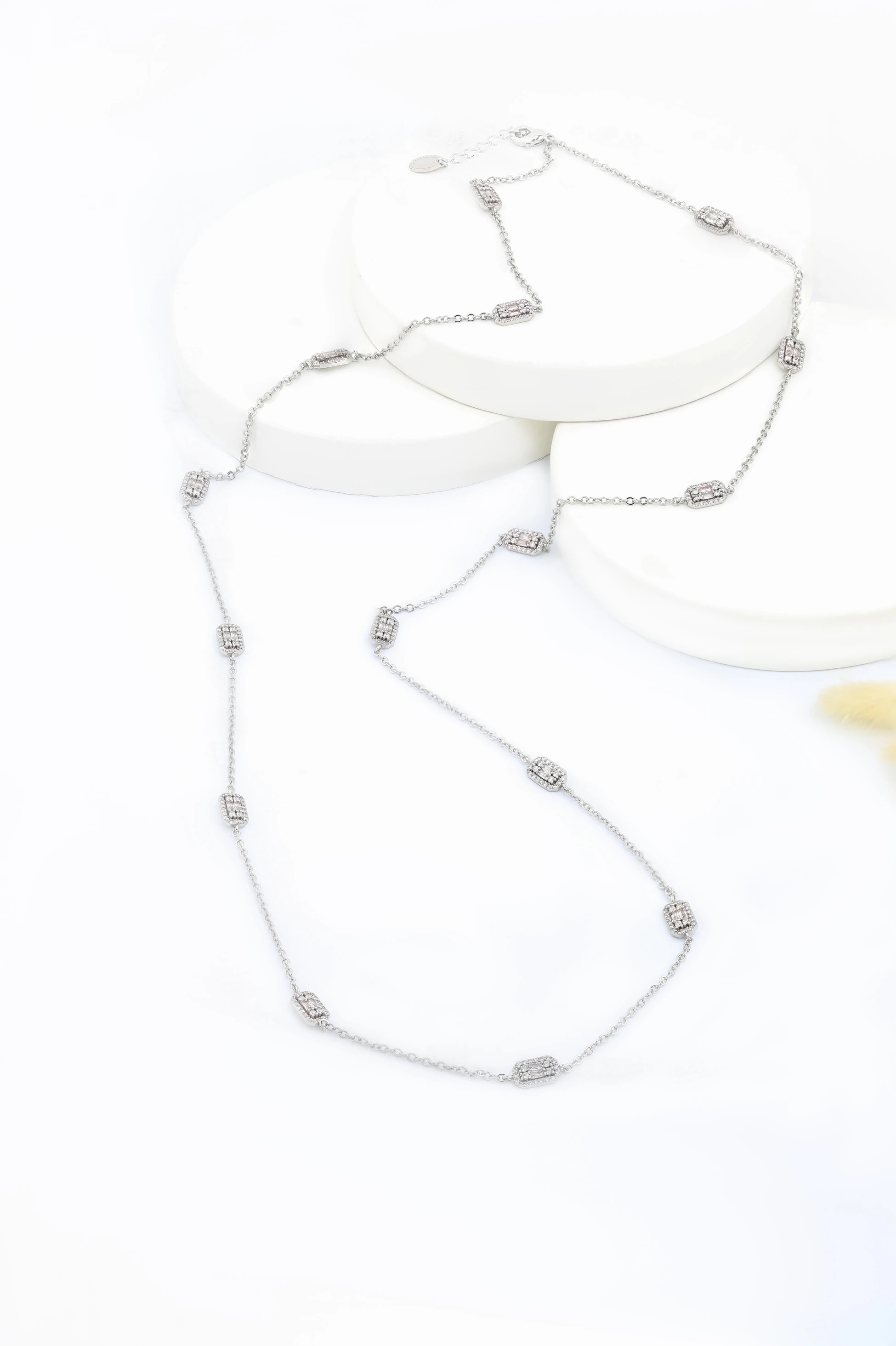 Baget Taşlı Tiffany Zincir Gümüş