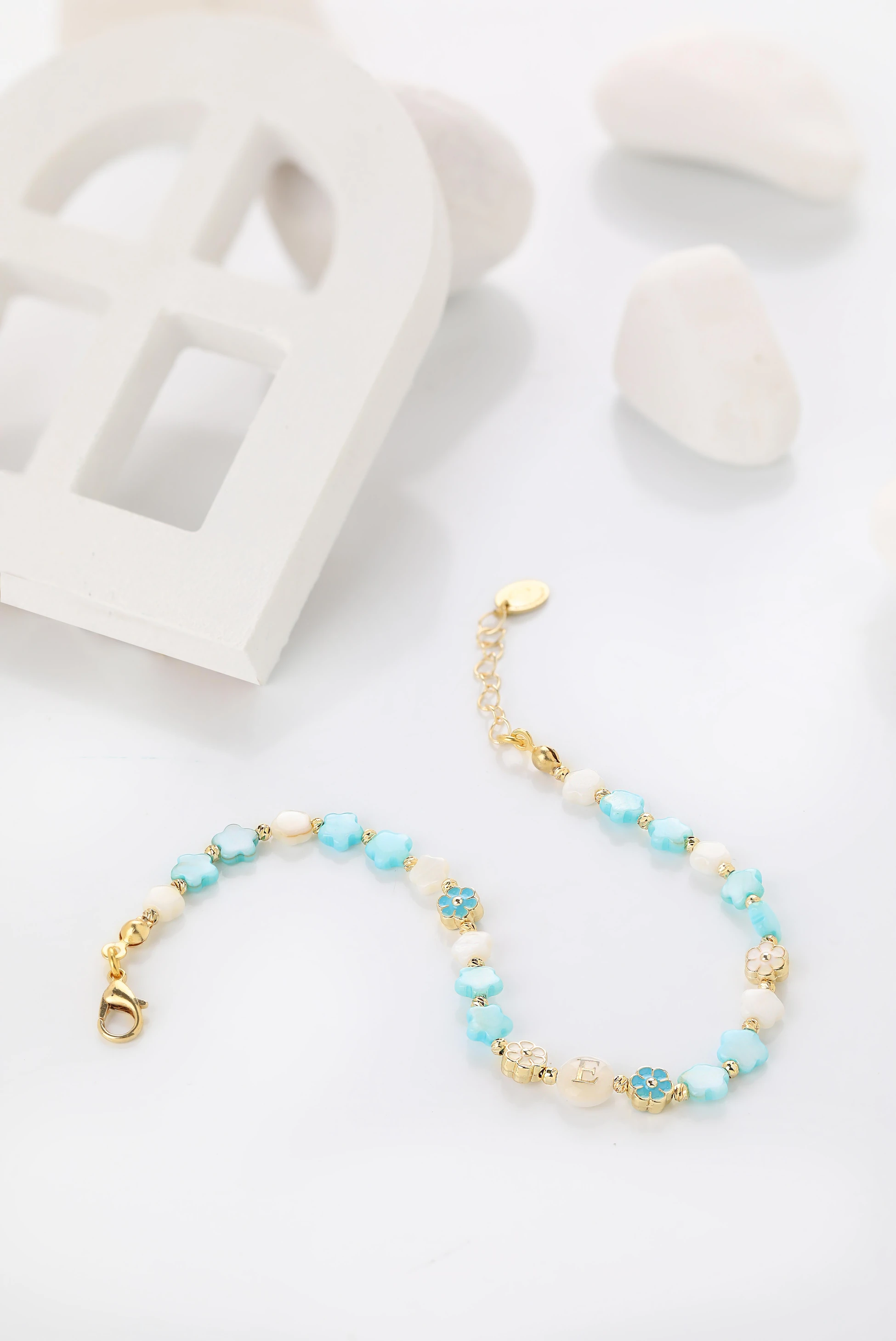 Harf Detaylı Sedef Taşı Halhal