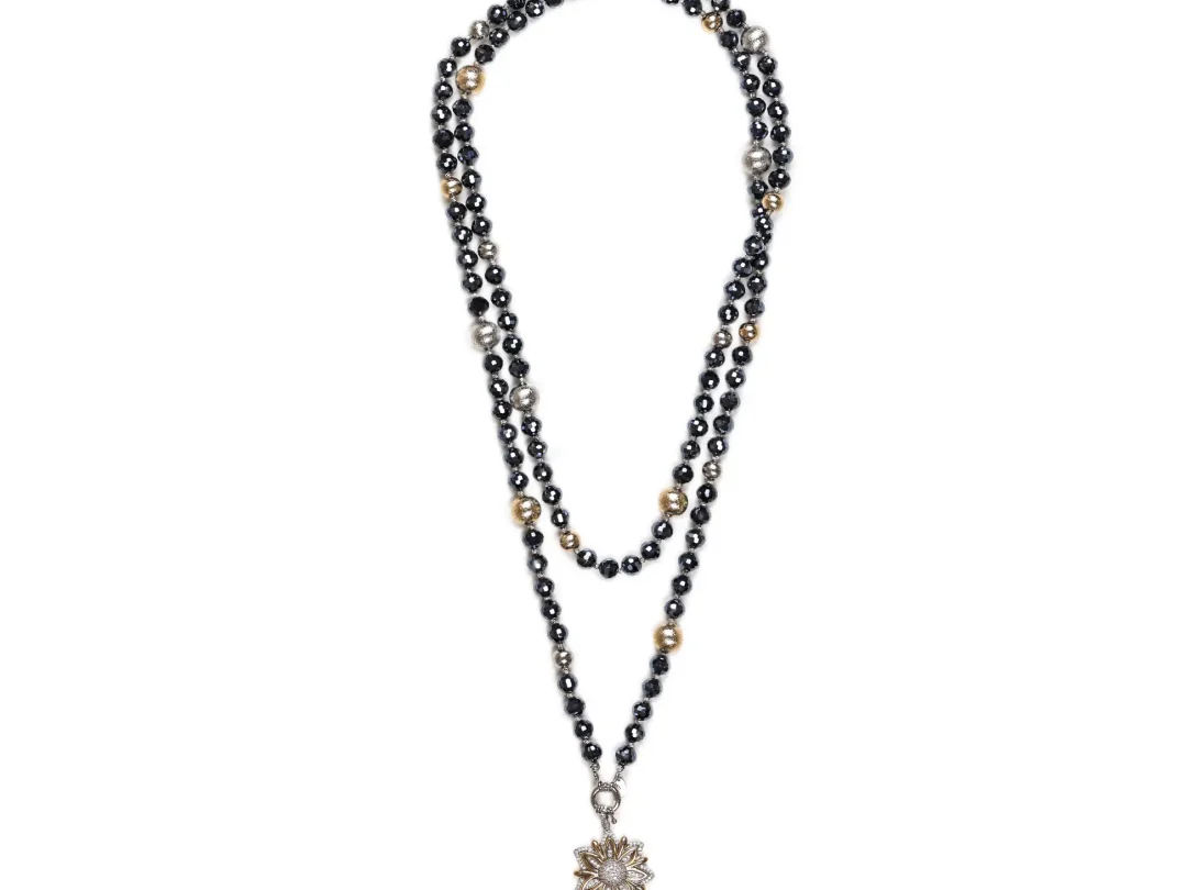 Lotus Uçlu kristal Kolye